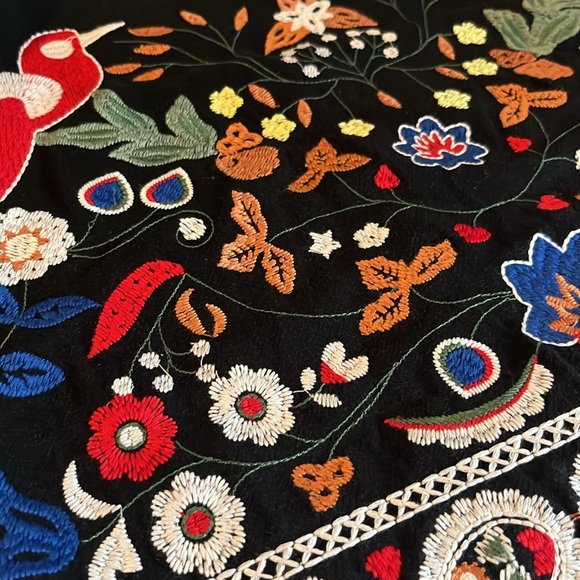 Embroidered Mini Skirt Medium - Picture 2 of 4